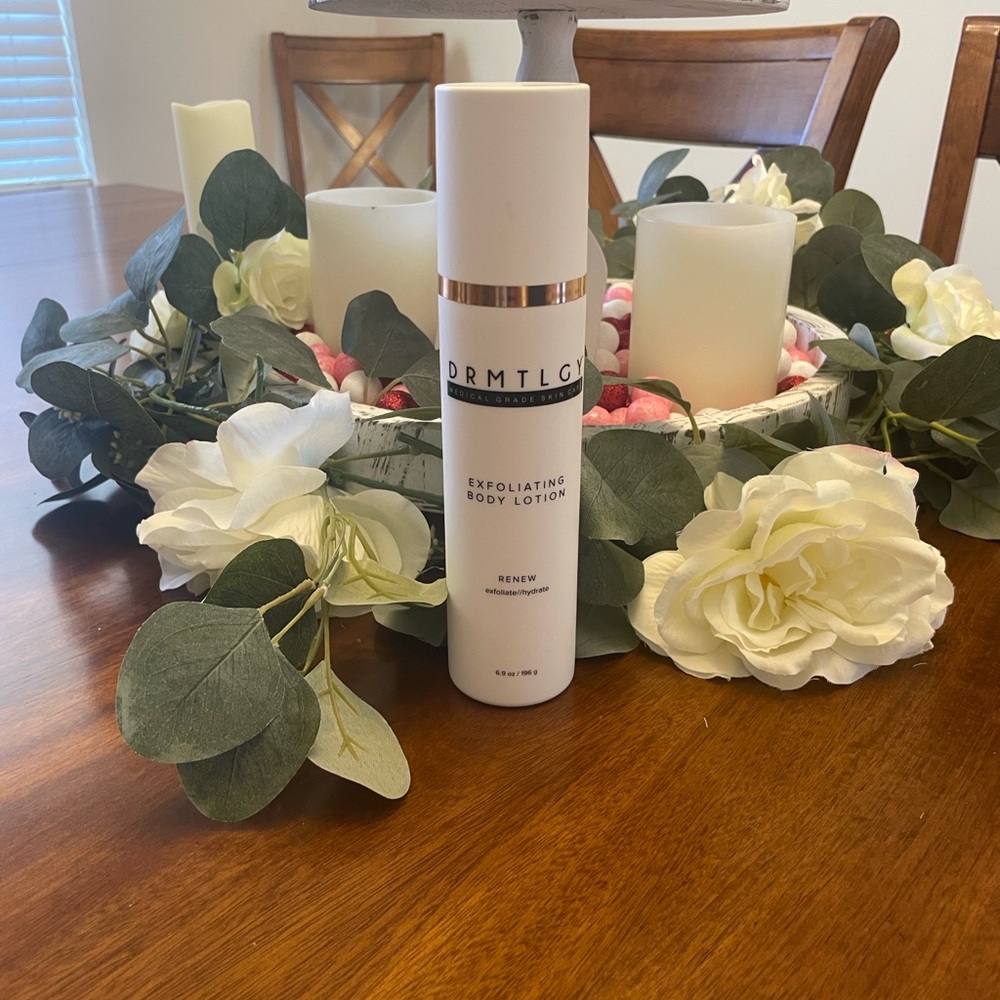 AHA Hydrating Exfoliating Body Lotion